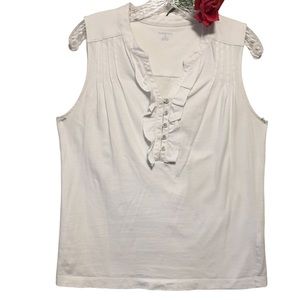 Land’s End Sm white 100% cotton pre-owned sleeveless top 1/4 button ruffle